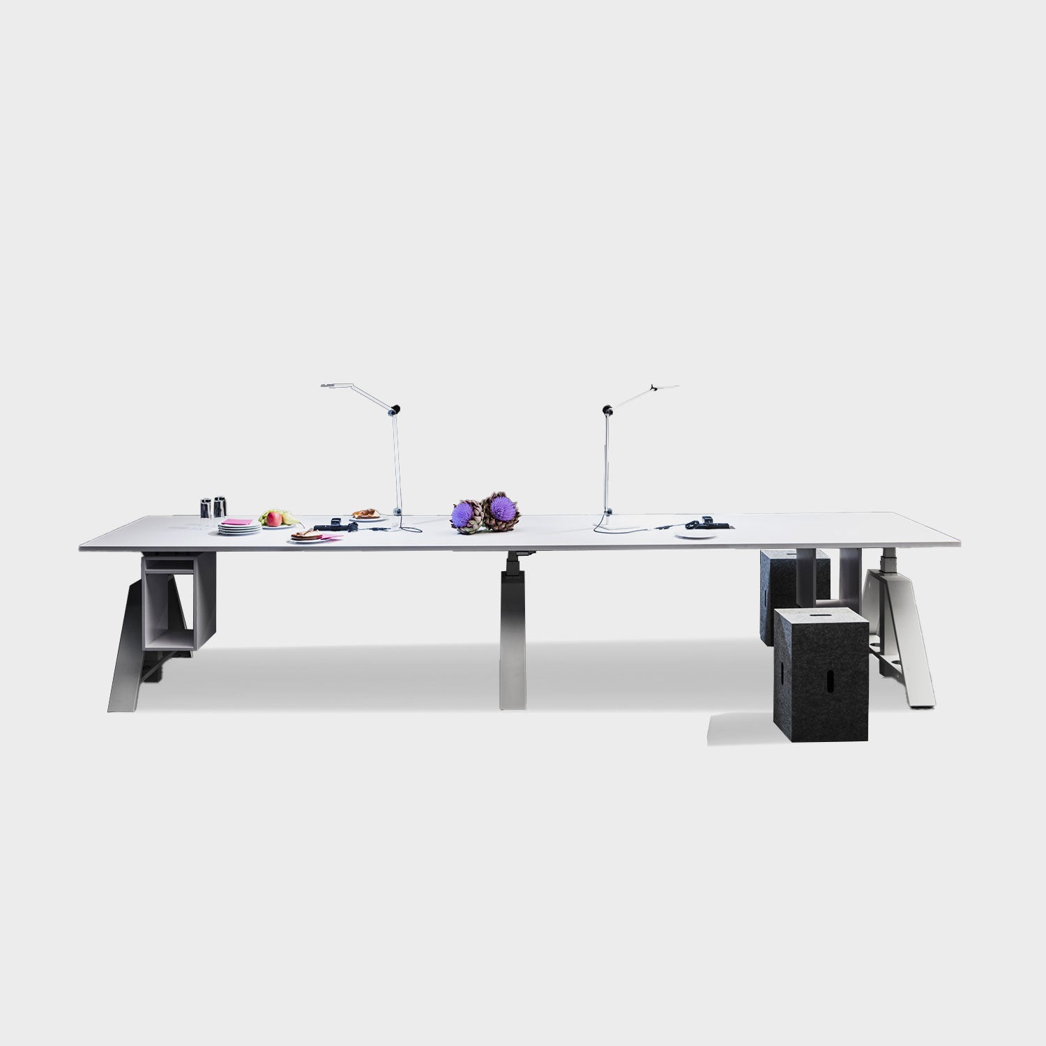 Conference table - motu A Plus